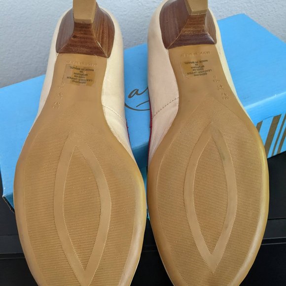 Mariana by GOLC - Morgan- (natural/red) low heel - Picture 6 of 8